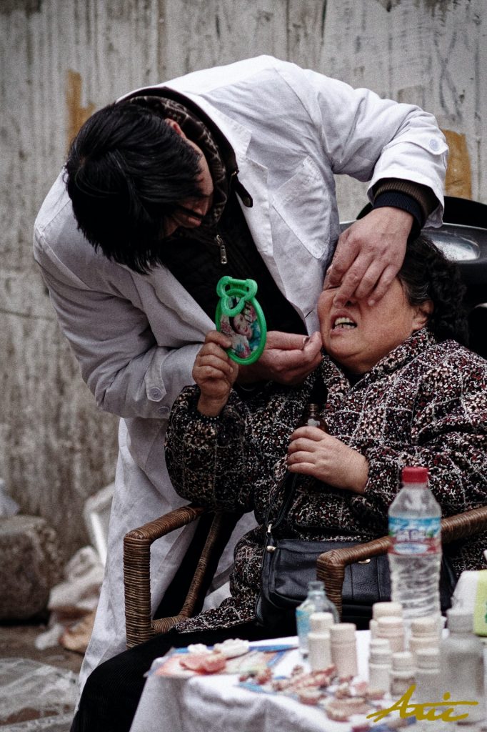 7045_100130_Street Scenes of China Street Photography by Aric Berger Photographic Panda